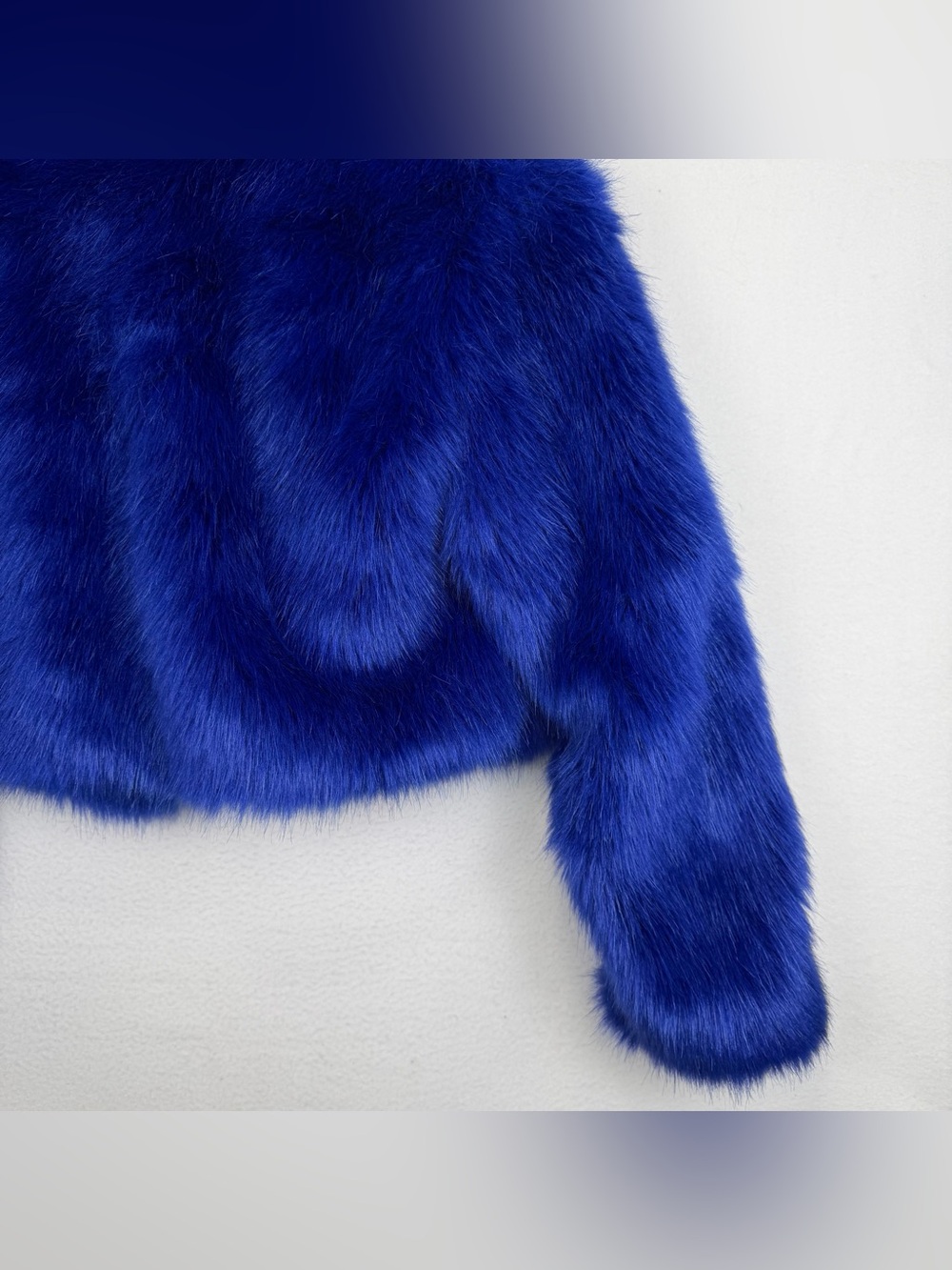Fashion Nova Royal Blue Faux Fur Cropped Jacket Size Small Open Front - Picture 8 of 12